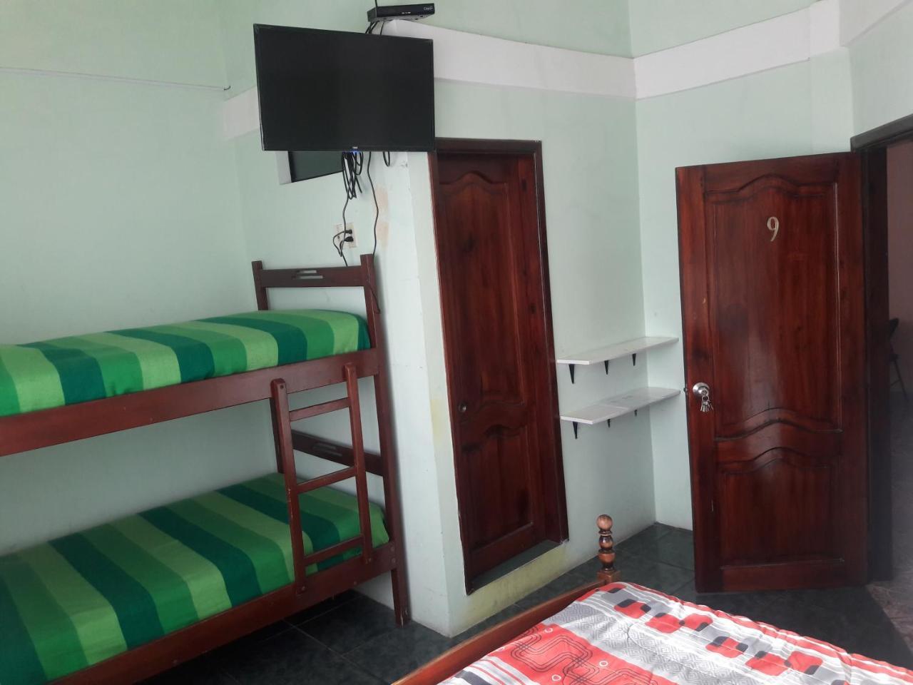 Hostal Haziel Salinas  Exterior photo